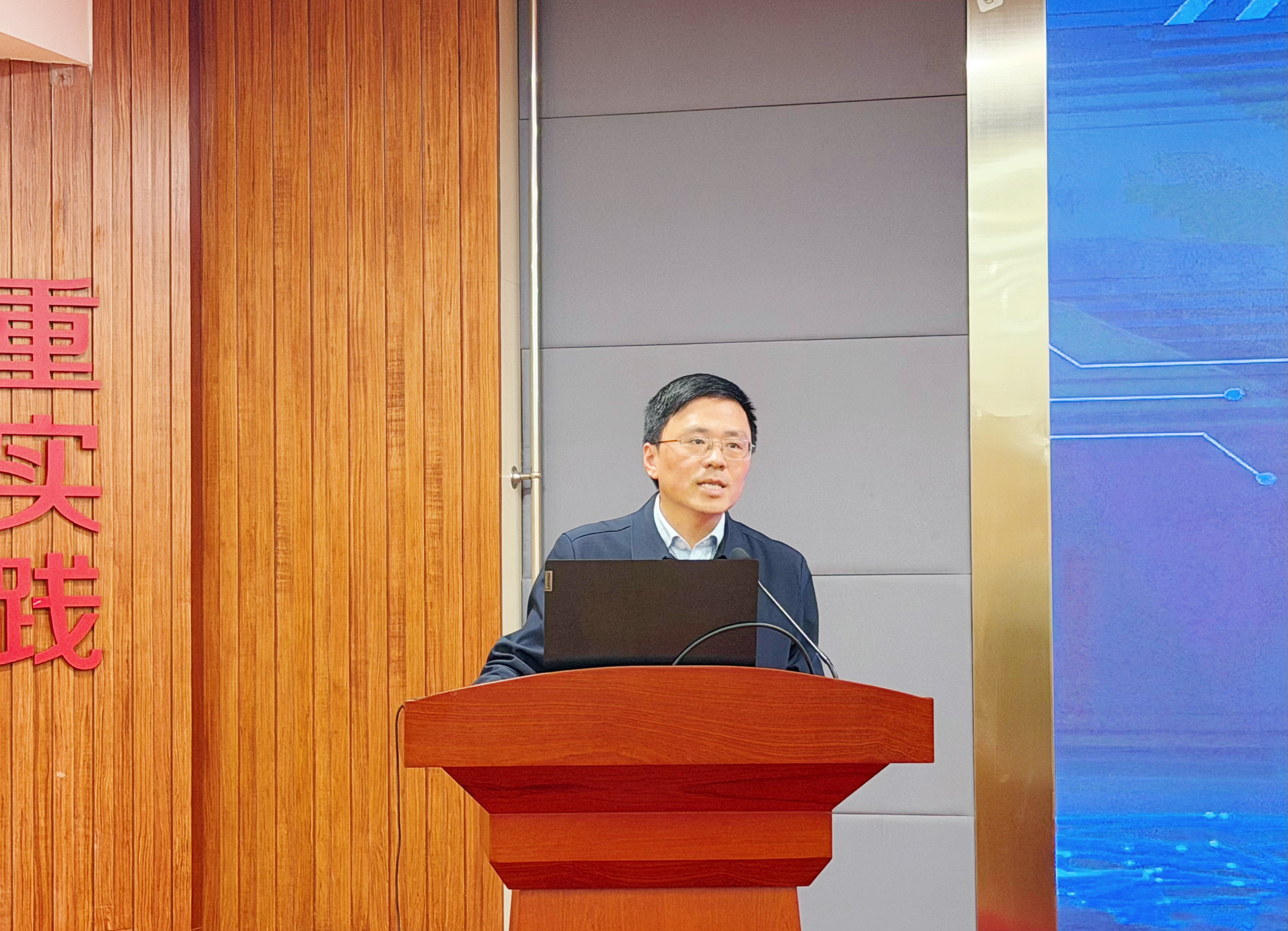 e3b625e5c5f78c3c9f51028f0c095ec5.jpg e3b625e5c5f78c3c9f51028f0c095ec5.jpg